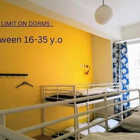 Sleep In Heaven Hostel *