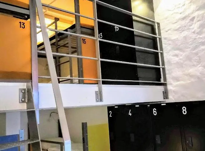 Hostel Sleep In Heaven *