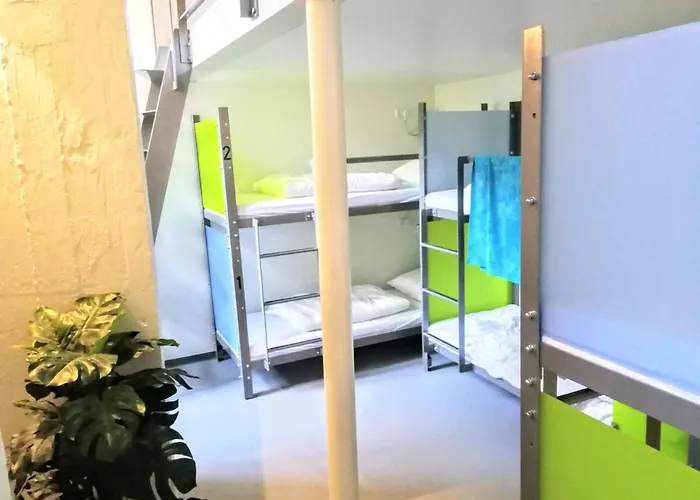 Vandrerhjem Sleep In Heaven *