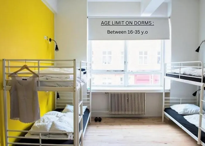 Hostal Sleep In Heaven *